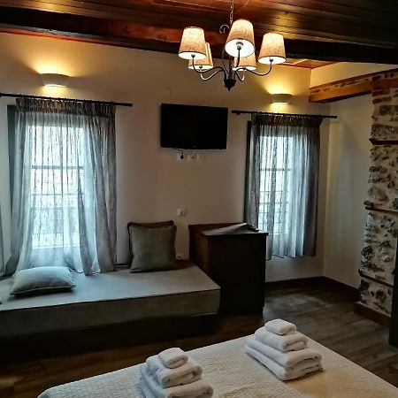 ליטוחורון Riverbed Traditional Guest House מראה חיצוני תמונה
