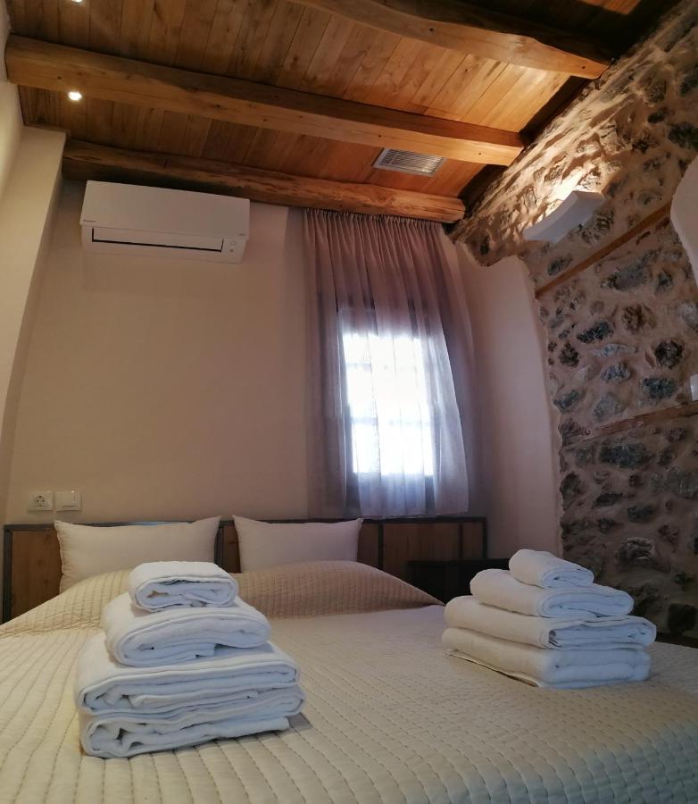 ליטוחורון Riverbed Traditional Guest House חדר תמונה