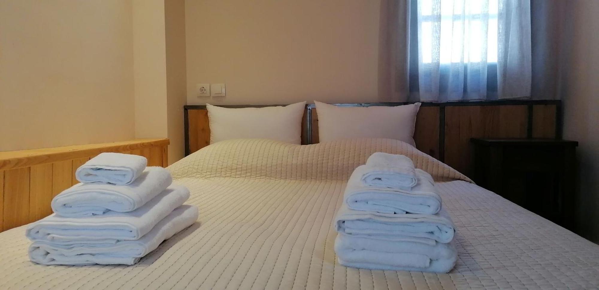 ליטוחורון Riverbed Traditional Guest House חדר תמונה