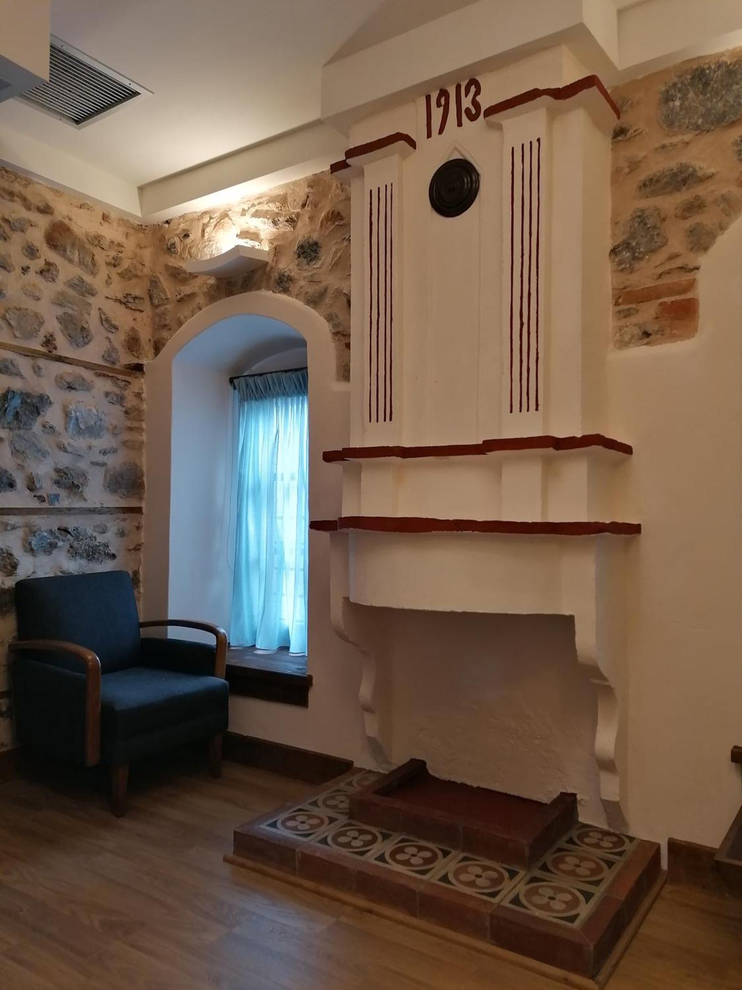 ליטוחורון Riverbed Traditional Guest House חדר תמונה